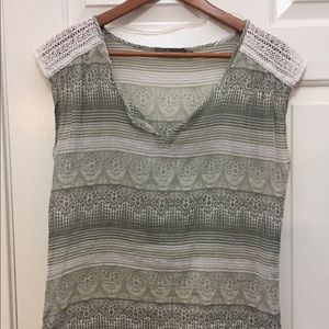 Prana shirt size small